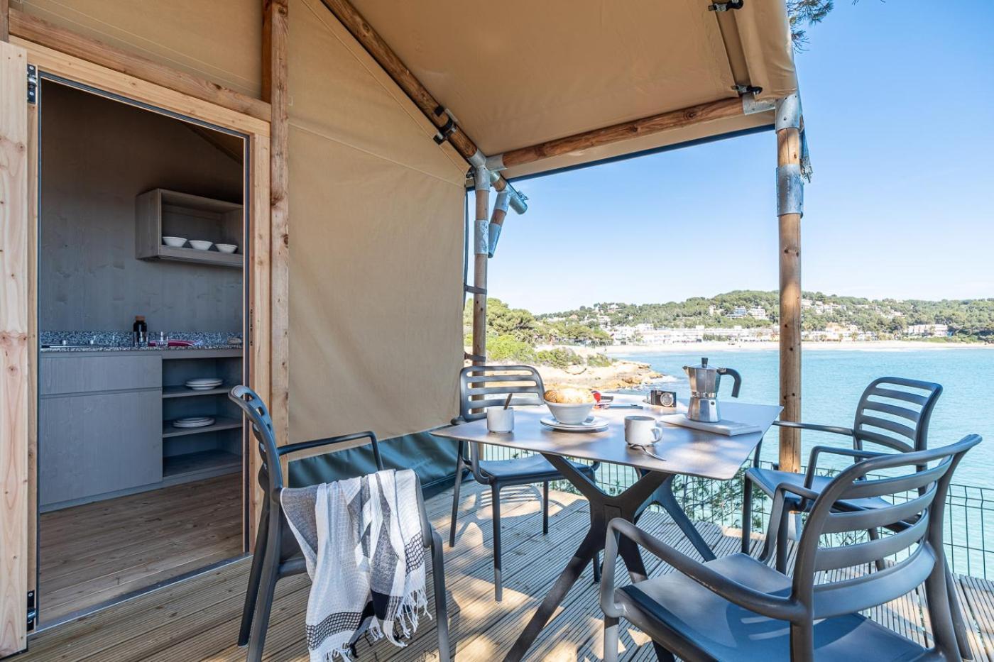 Camping Estival Torre De La Mora Tamarit Dış mekan fotoğraf