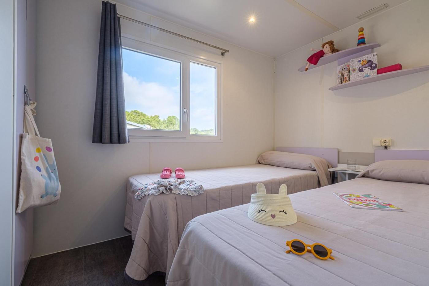 Camping Estival Torre De La Mora Tamarit Oda fotoğraf